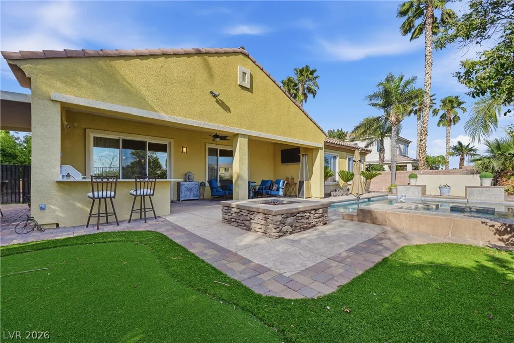 7305 Cypress Run, Las Vegas, NV 89131