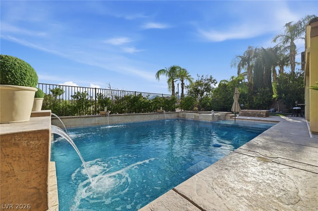7305 Cypress Run, Las Vegas, NV 89131