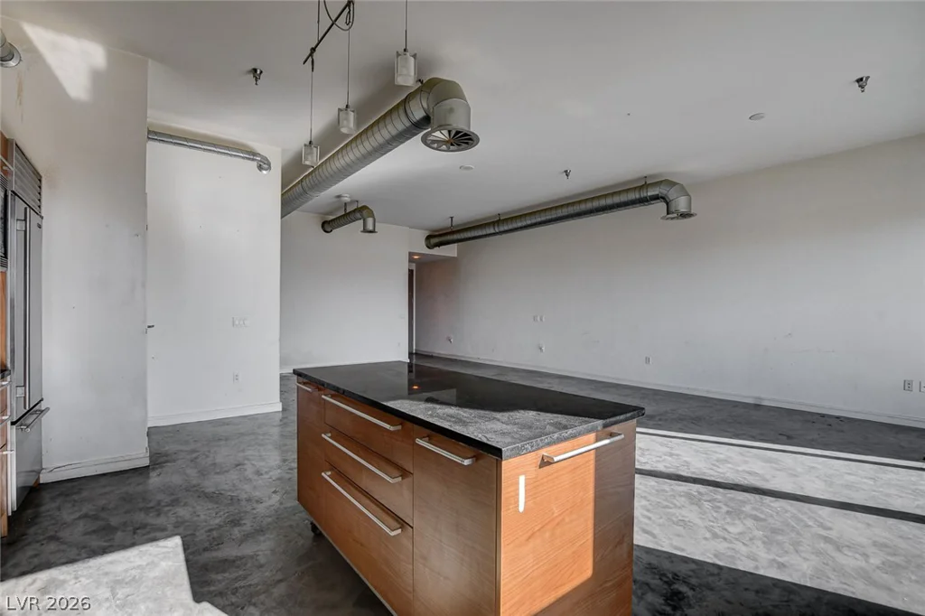 200 Hoover, Las Vegas, NV 89101