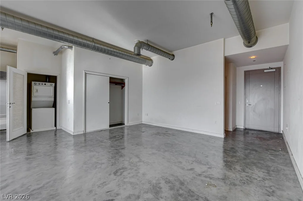200 Hoover, Las Vegas, NV 89101