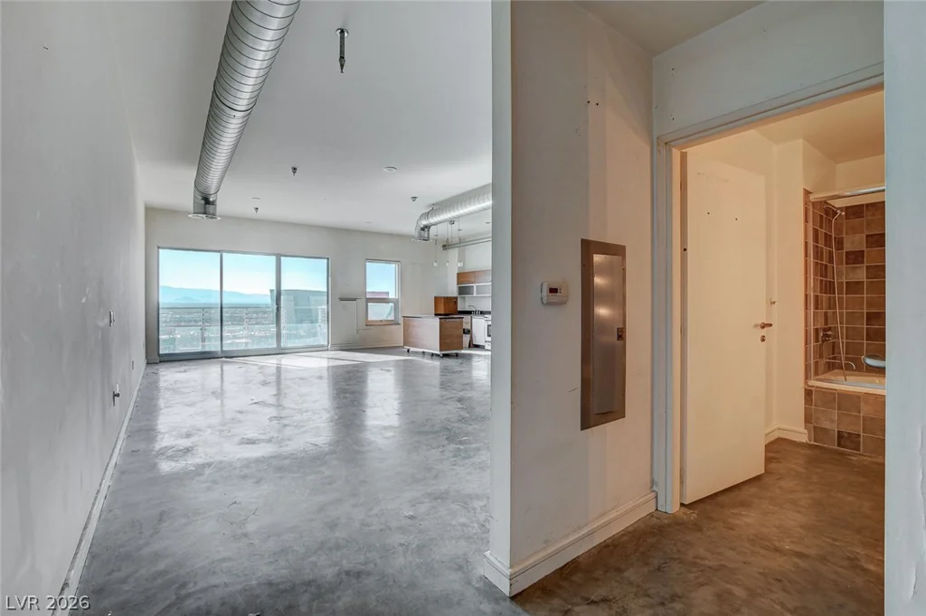 200 Hoover, Las Vegas, NV 89101