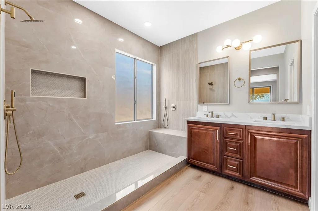 5929 Saratoga Reserve, North Las Vegas, NV 89081