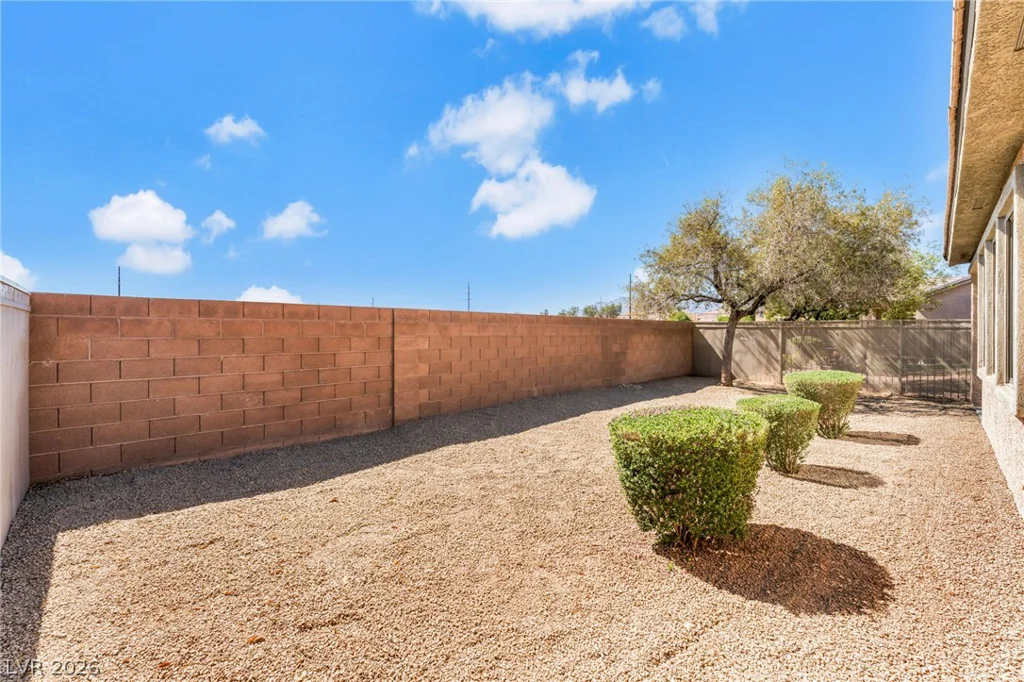 5929 Saratoga Reserve, North Las Vegas, NV 89081