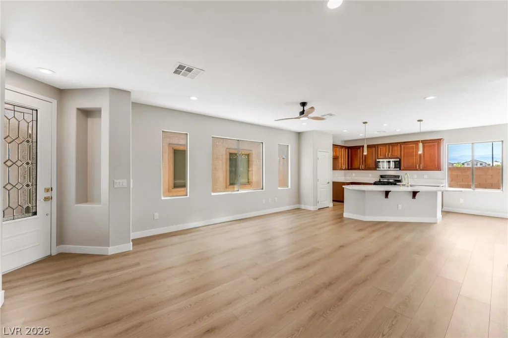 5929 Saratoga Reserve, North Las Vegas, NV 89081