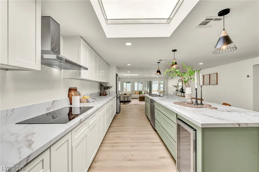 9130 Belcastro, Las Vegas, NV 89113