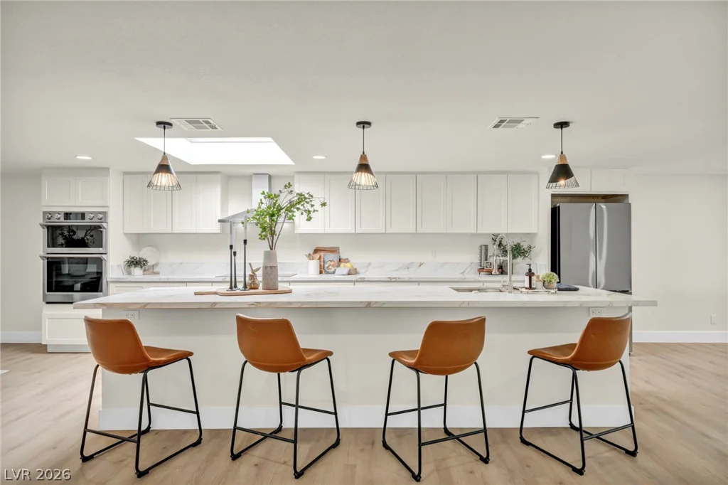 9130 Belcastro, Las Vegas, NV 89113