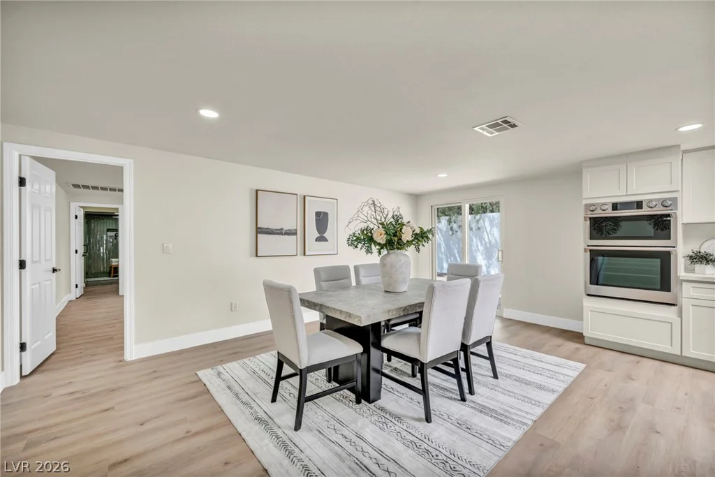 9130 Belcastro, Las Vegas, NV 89113