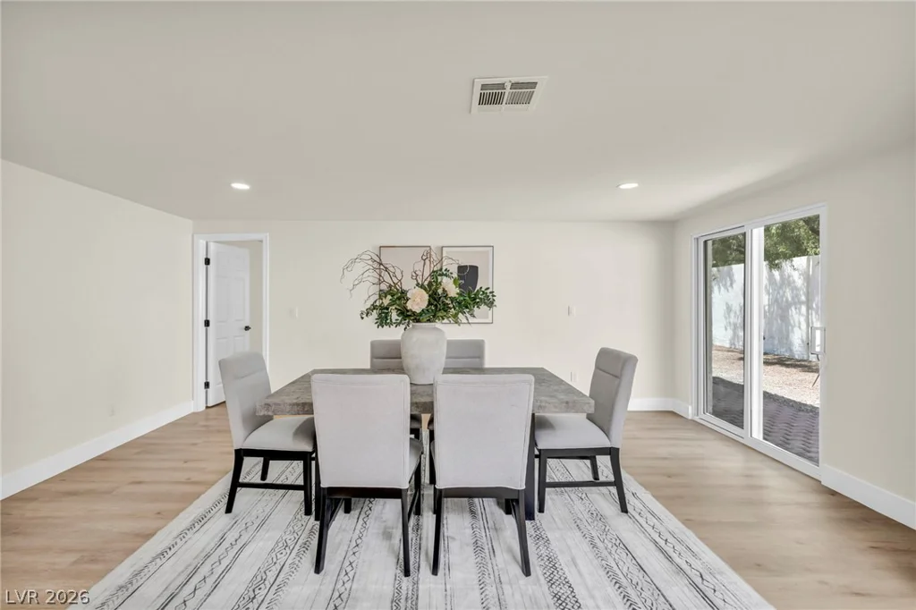 9130 Belcastro, Las Vegas, NV 89113