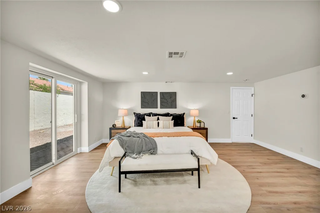 9130 Belcastro, Las Vegas, NV 89113
