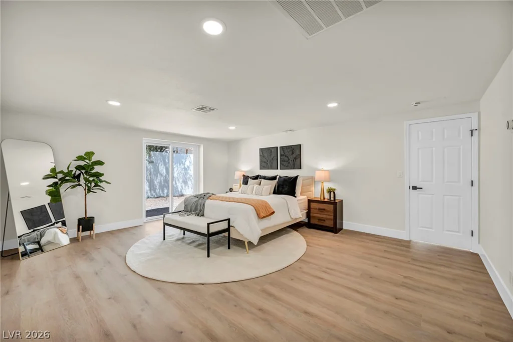 9130 Belcastro, Las Vegas, NV 89113