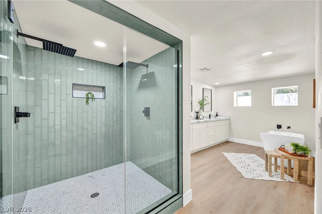 9130 Belcastro, Las Vegas, NV 89113