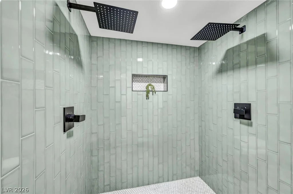 9130 Belcastro, Las Vegas, NV 89113