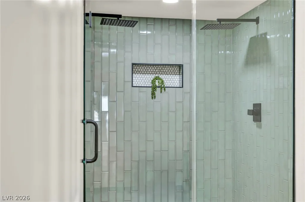 9130 Belcastro, Las Vegas, NV 89113