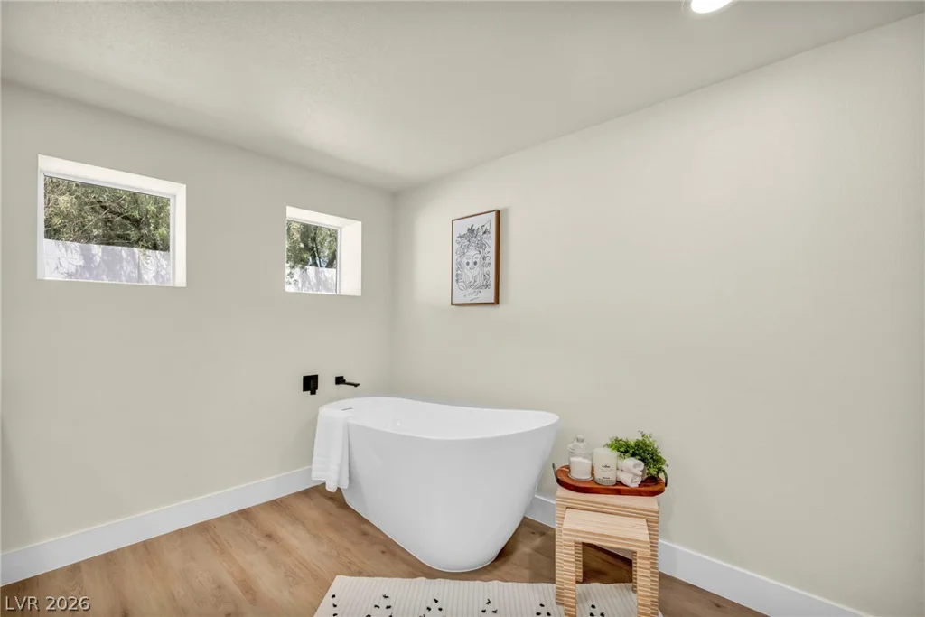 9130 Belcastro, Las Vegas, NV 89113
