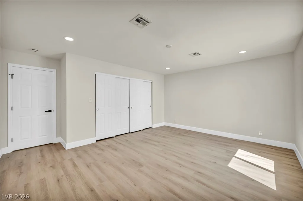 9130 Belcastro, Las Vegas, NV 89113