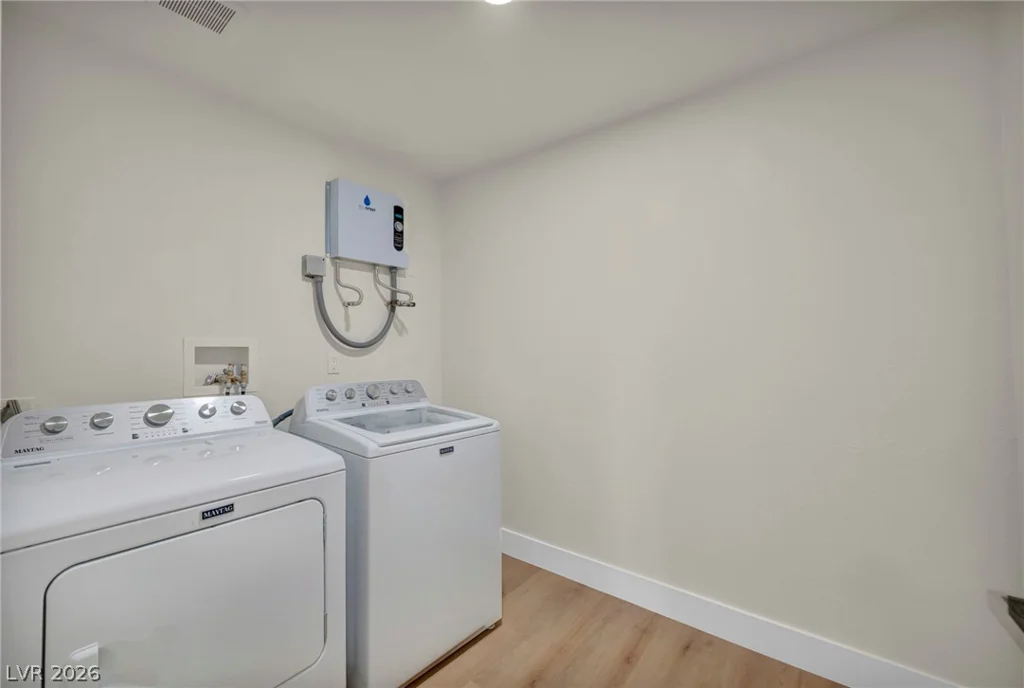 9130 Belcastro, Las Vegas, NV 89113