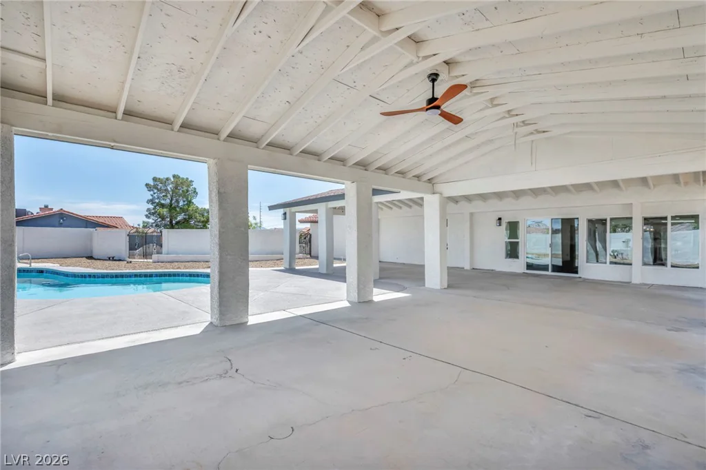 9130 Belcastro, Las Vegas, NV 89113