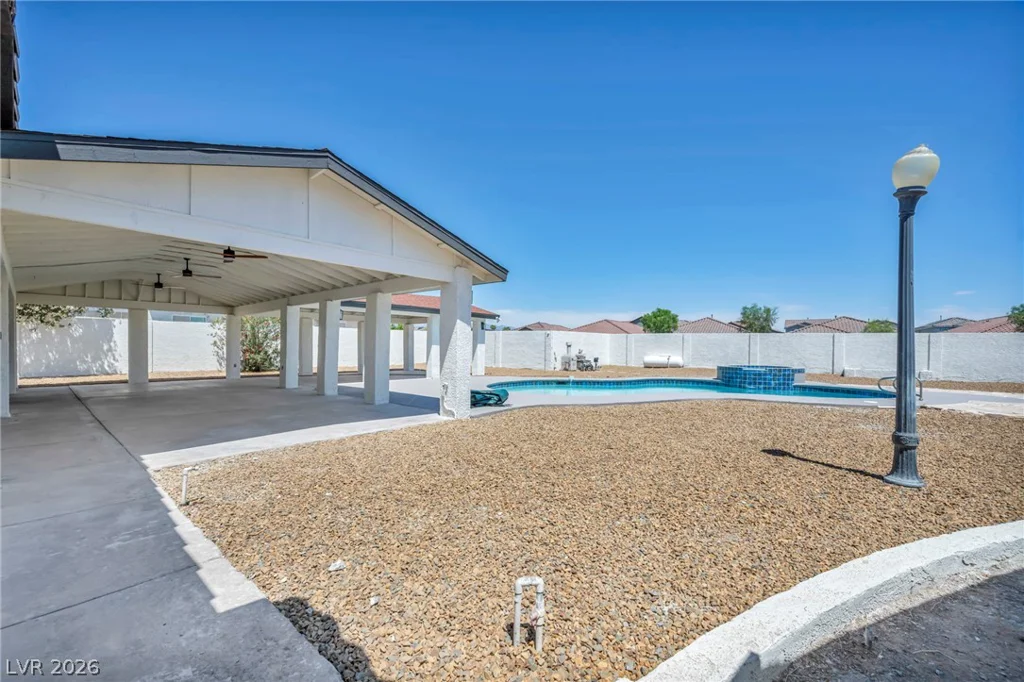9130 Belcastro, Las Vegas, NV 89113