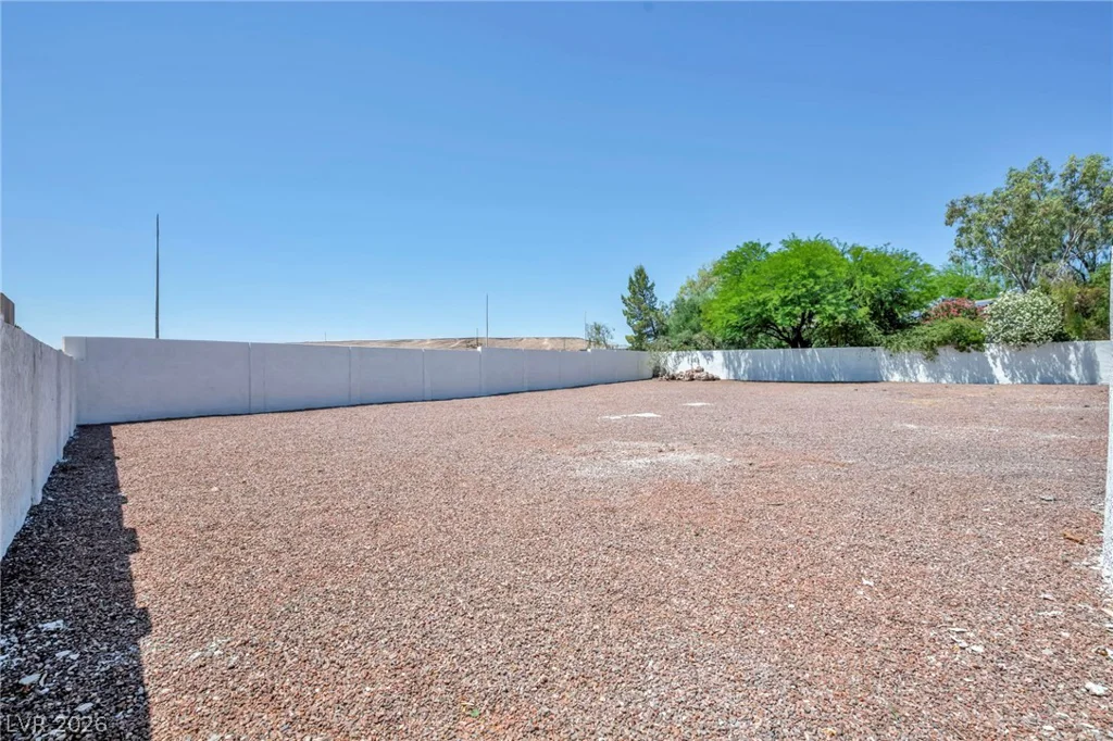 9130 Belcastro, Las Vegas, NV 89113