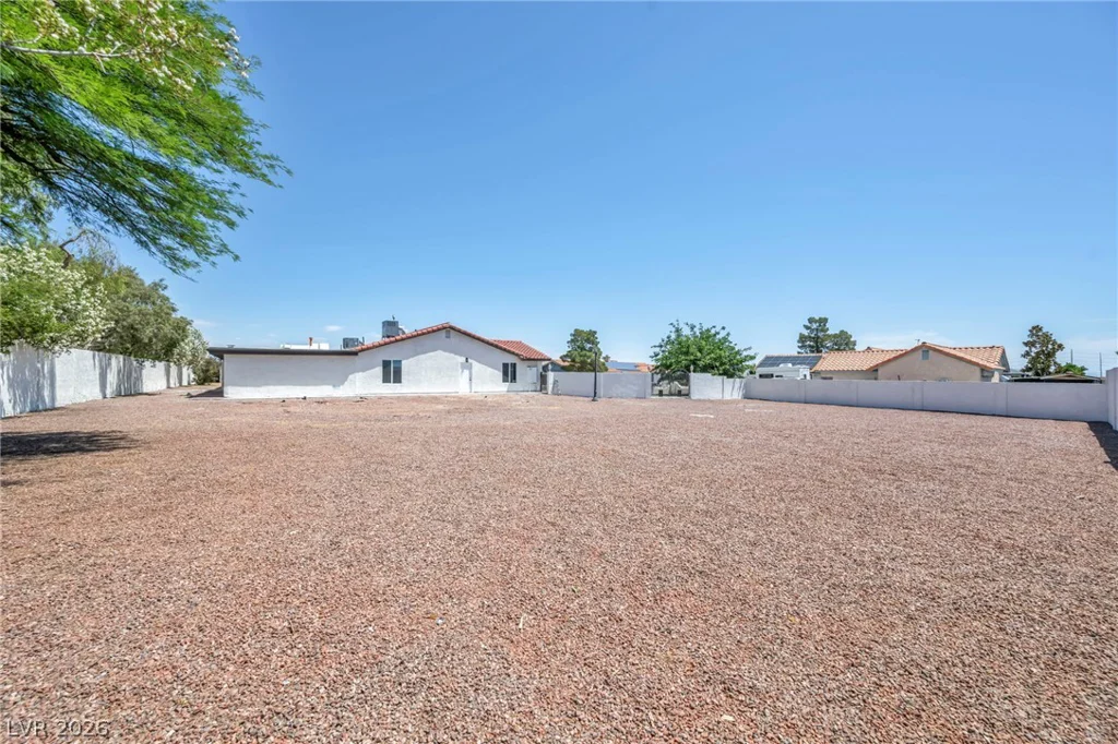 9130 Belcastro, Las Vegas, NV 89113
