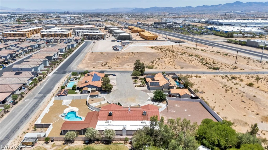 9130 Belcastro, Las Vegas, NV 89113