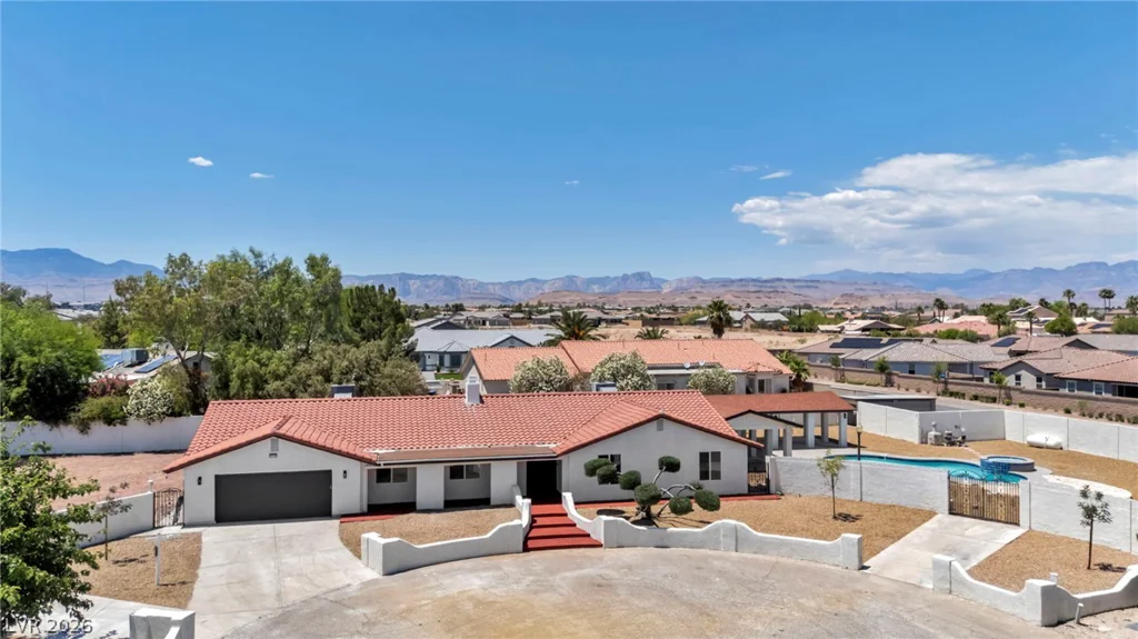 9130 Belcastro, Las Vegas, NV 89113