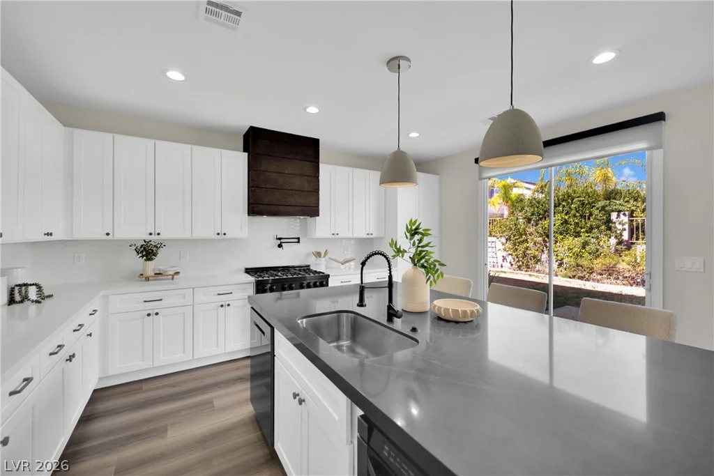 3096 Lenoir, Las Vegas, NV 89135