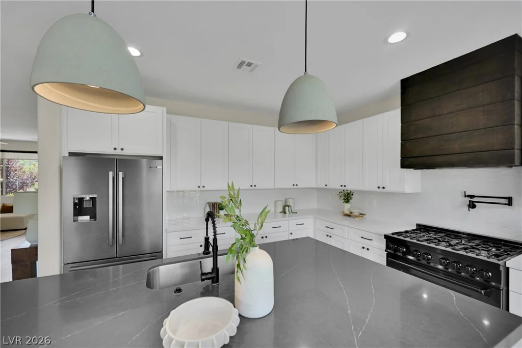 3096 Lenoir, Las Vegas, NV 89135