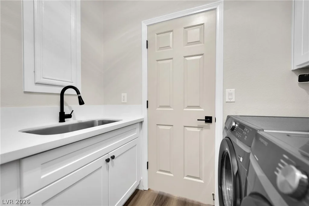 3096 Lenoir, Las Vegas, NV 89135