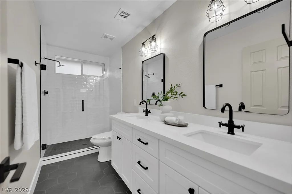 3096 Lenoir, Las Vegas, NV 89135