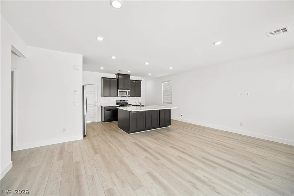 9676 Wild Rock, Las Vegas, NV 89178