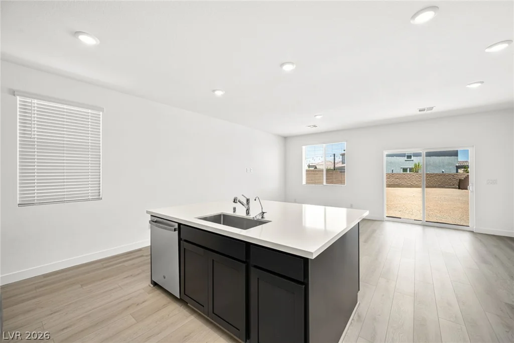 9676 Wild Rock, Las Vegas, NV 89178