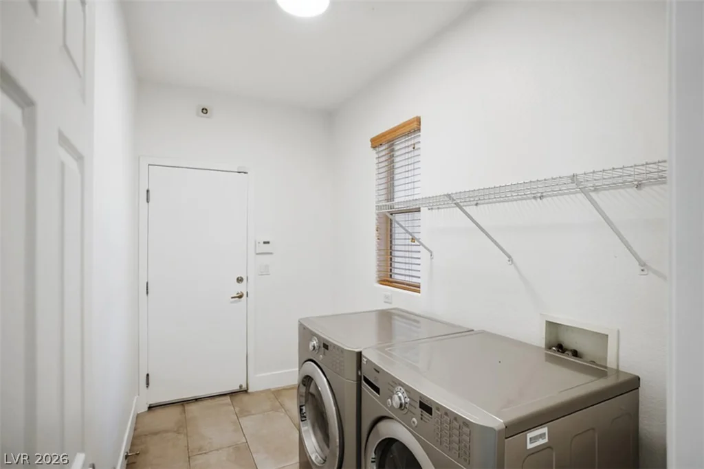 1467 Corsica Crest, Las Vegas, NV 89123