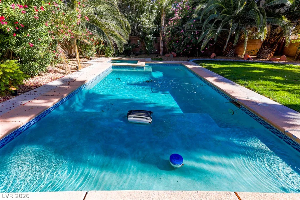 1467 Corsica Crest, Las Vegas, NV 89123