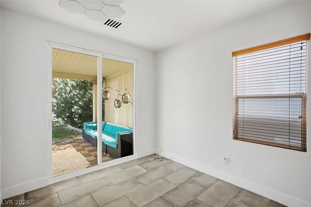 1467 Corsica Crest, Las Vegas, NV 89123
