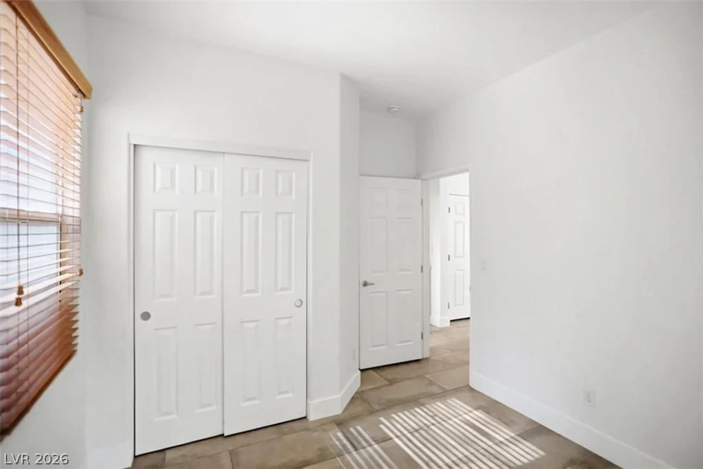 1467 Corsica Crest, Las Vegas, NV 89123