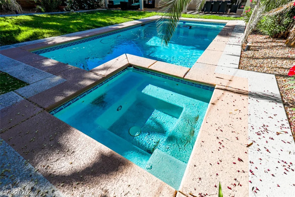 1467 Corsica Crest, Las Vegas, NV 89123