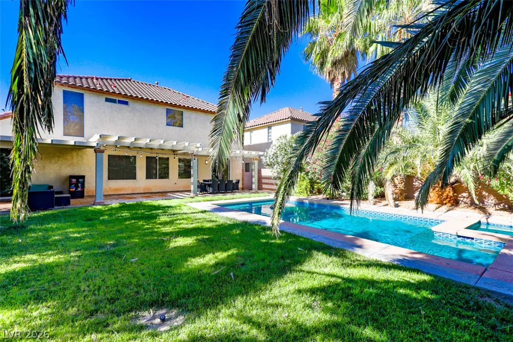 1467 Corsica Crest, Las Vegas, NV 89123