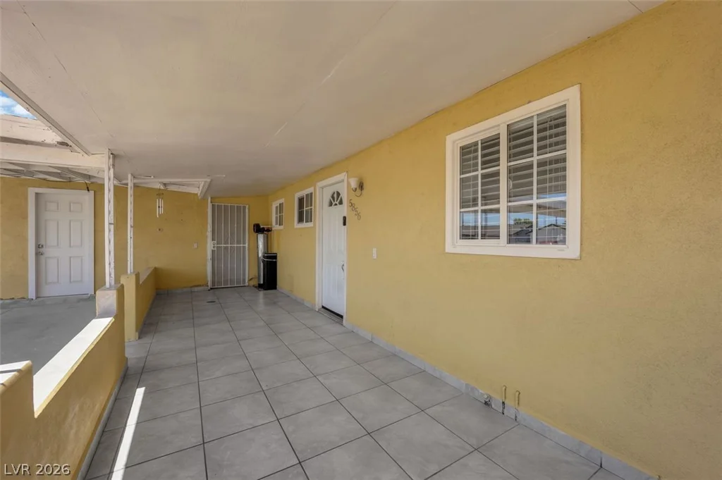 5856 Thurgood, Las Vegas, NV 89122