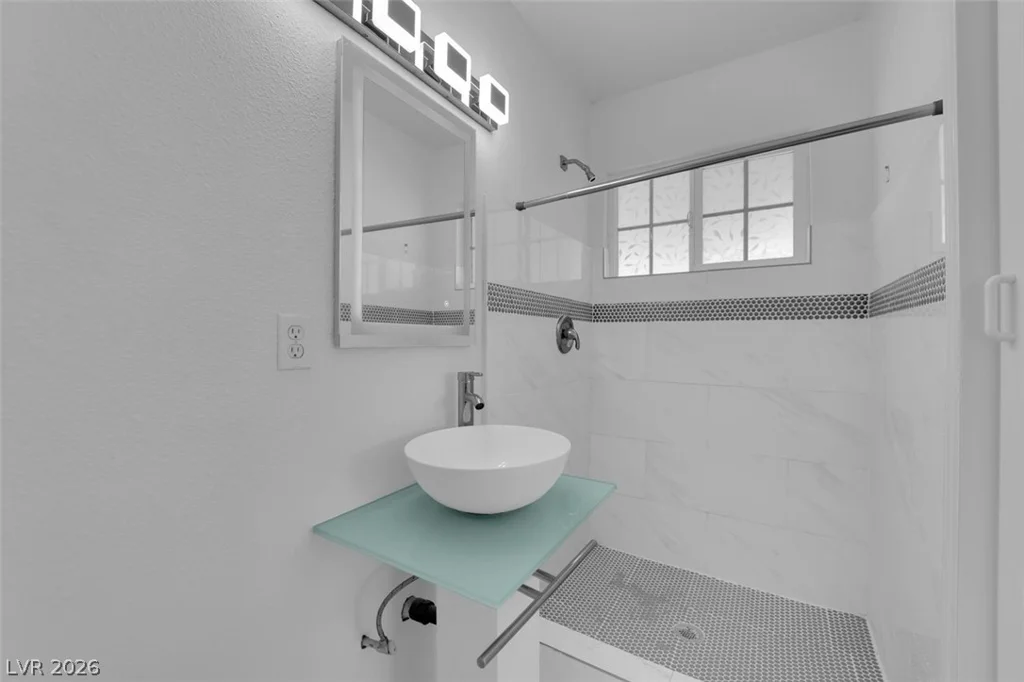 5856 Thurgood, Las Vegas, NV 89122