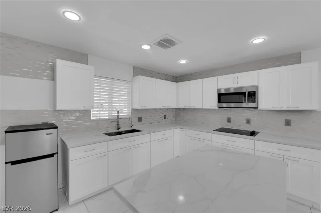 5856 Thurgood, Las Vegas, NV 89122