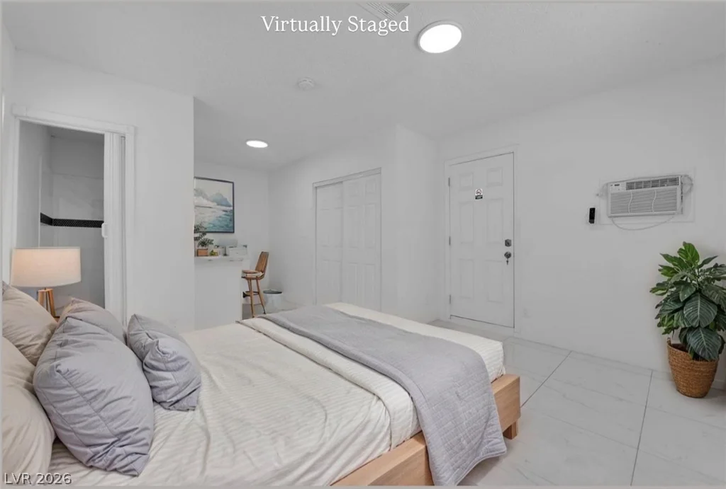 5856 Thurgood, Las Vegas, NV 89122