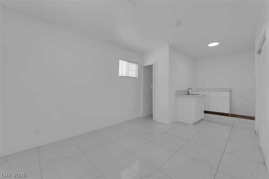 5856 Thurgood, Las Vegas, NV 89122
