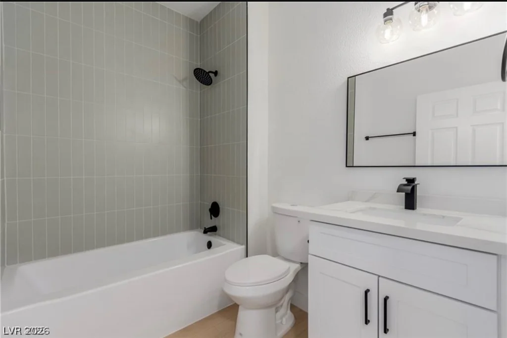 3318 Decatur, Las Vegas, NV 89130