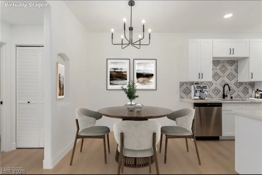 3318 Decatur, Las Vegas, NV 89130