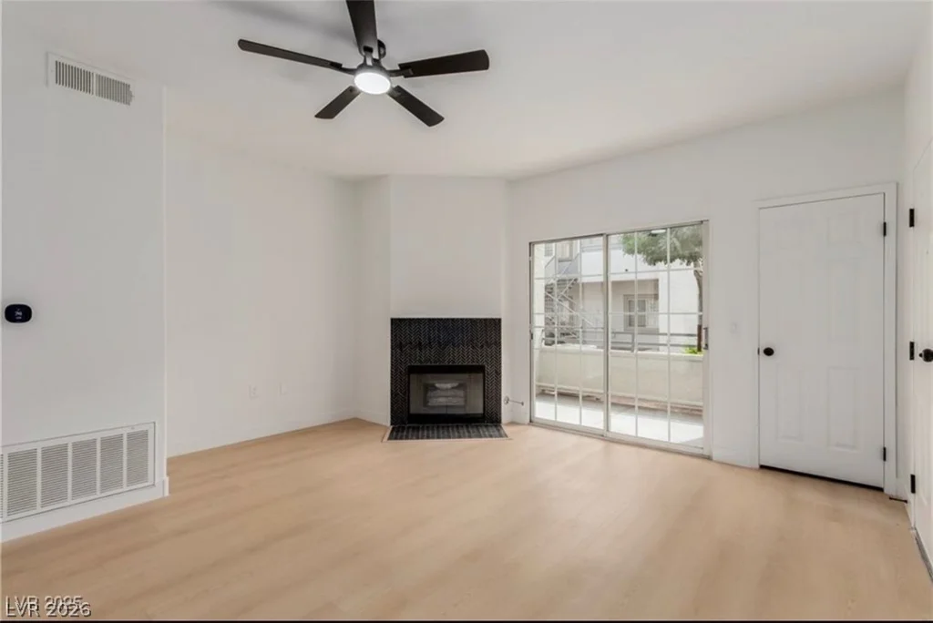 3318 Decatur, Las Vegas, NV 89130