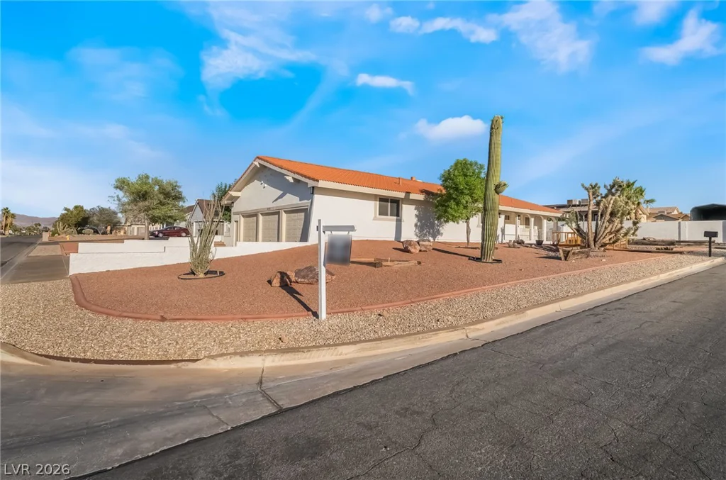 429 Crestway, Henderson, NV 89015