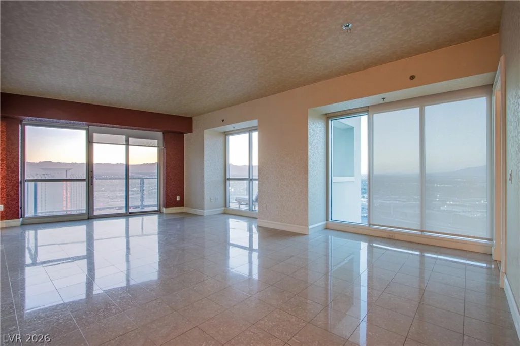 2700 Las Vegas, Las Vegas, NV 89109