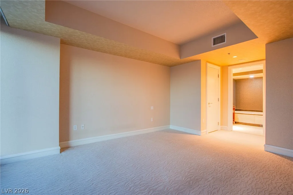 2700 Las Vegas, Las Vegas, NV 89109