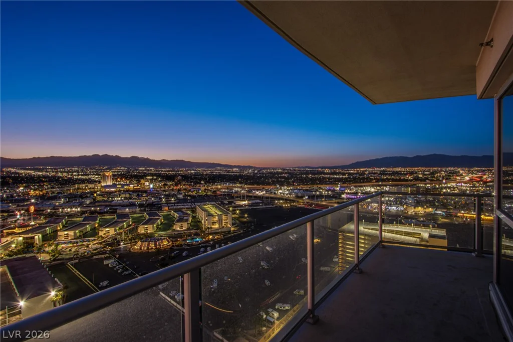 2700 Las Vegas, Las Vegas, NV 89109